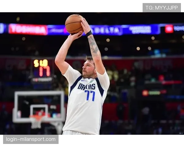 格兰特此役贡献16分，关键时刻罚球制胜确保球队获胜